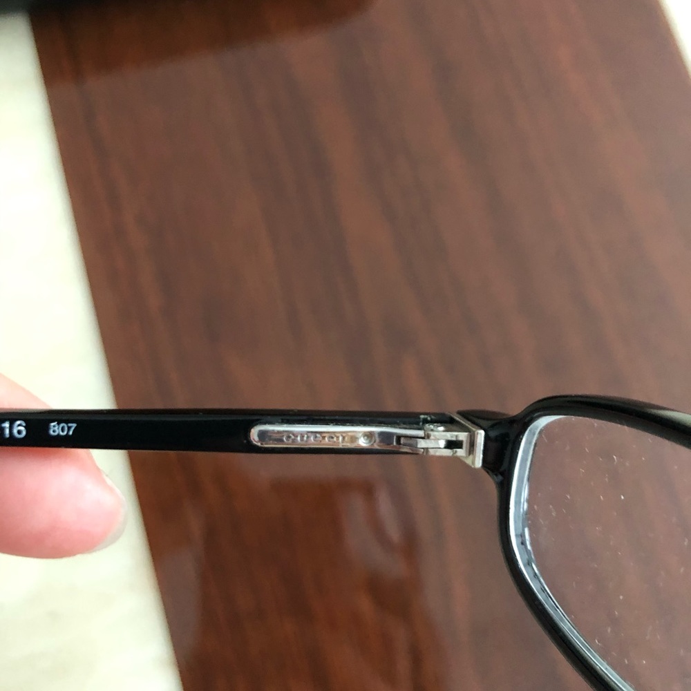 Gucci Frames Black - image 1